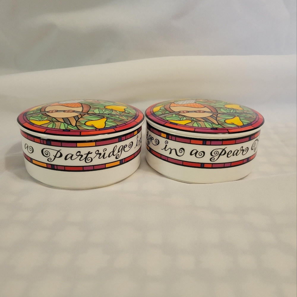 Mikasa Partridge Pear Tree FX076 Ceramic Lidded Trinket Boxes by Dan Scannell - Picture 3 of 5